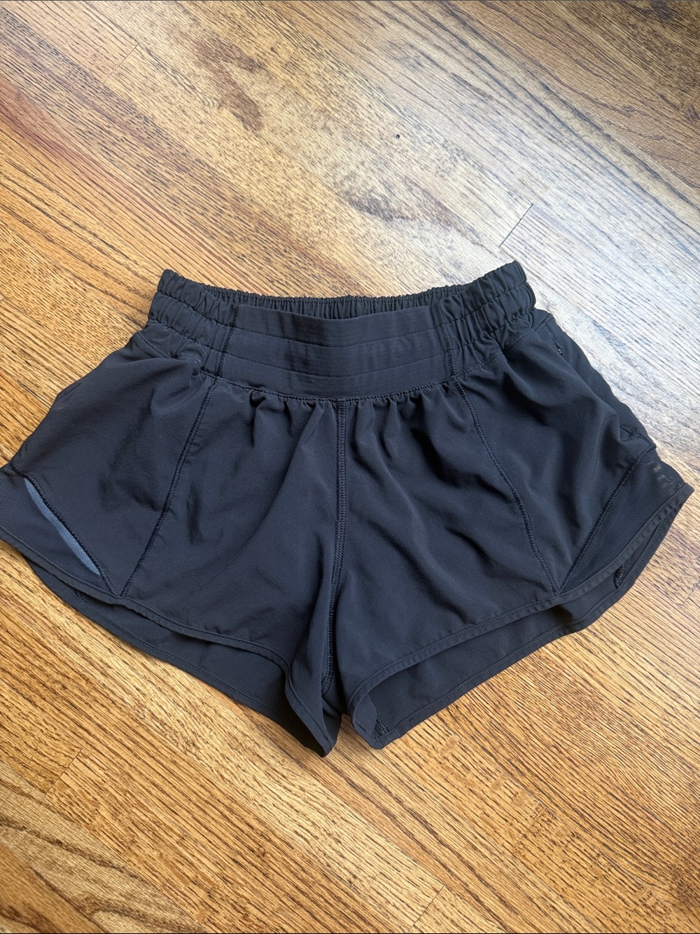 lululemon athletica Black Women's Hotty Hot 2.5 inch